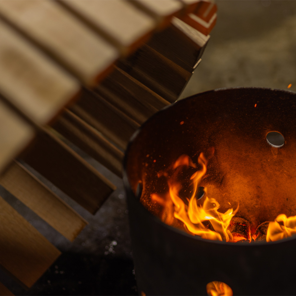 Barrel Toasting Pot with Fire